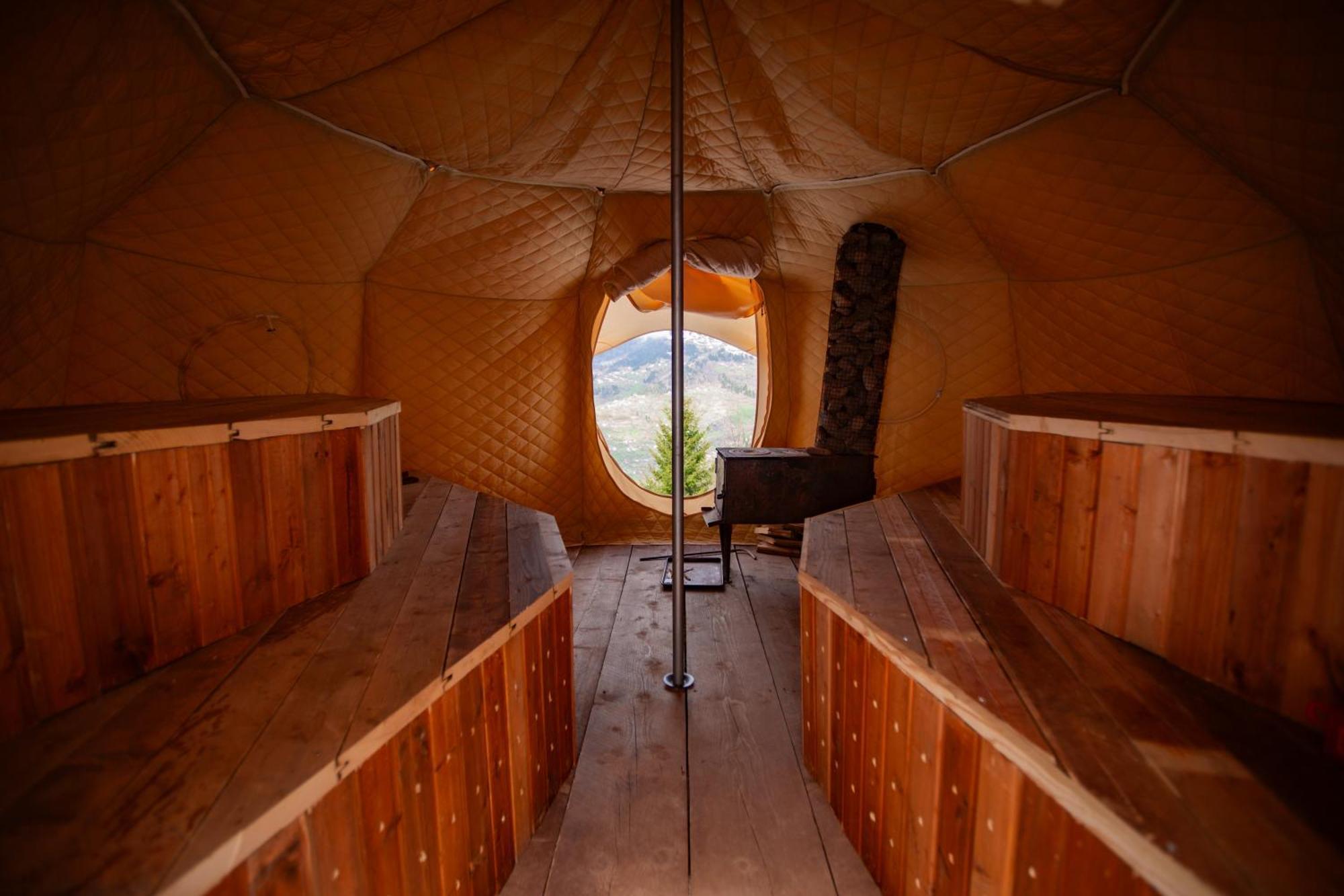 Отель Glamping Tago Khulo Экстерьер фото
