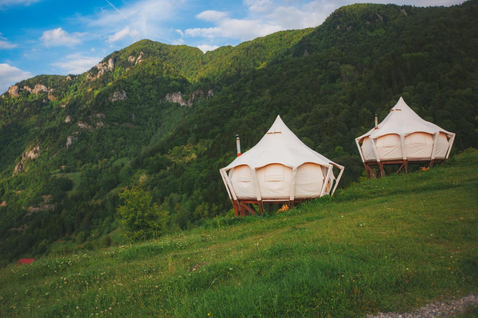Отель Glamping Tago Khulo Экстерьер фото